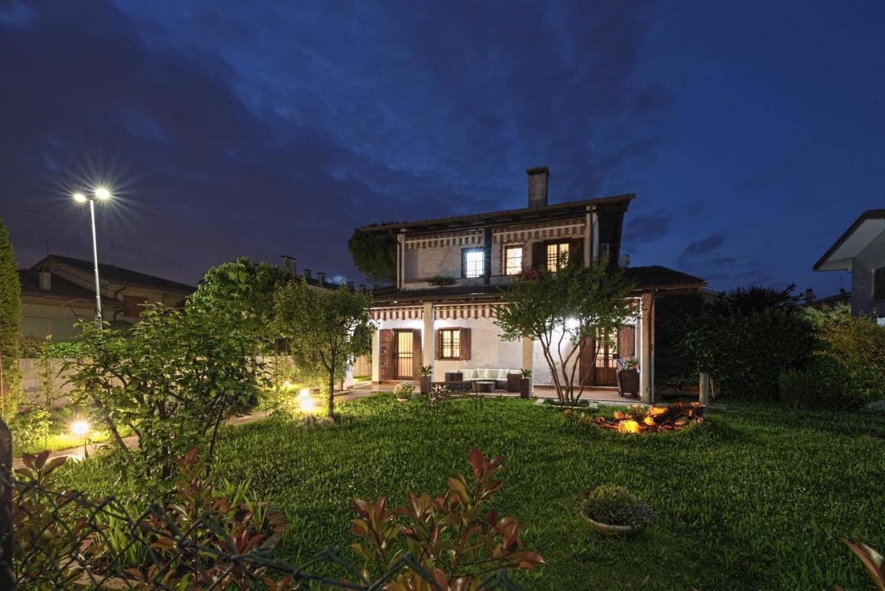 Вілла Vecchia Favola House Куарто-д'Альтіно Екстер'єр фото